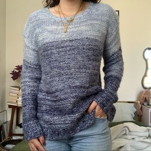 ❌SOLD❌ Forever 21 Blue Ombre Sweater